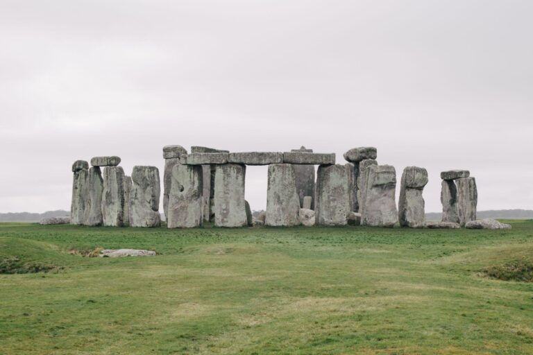 Private Day Trip to Stonehenge With AE Tours